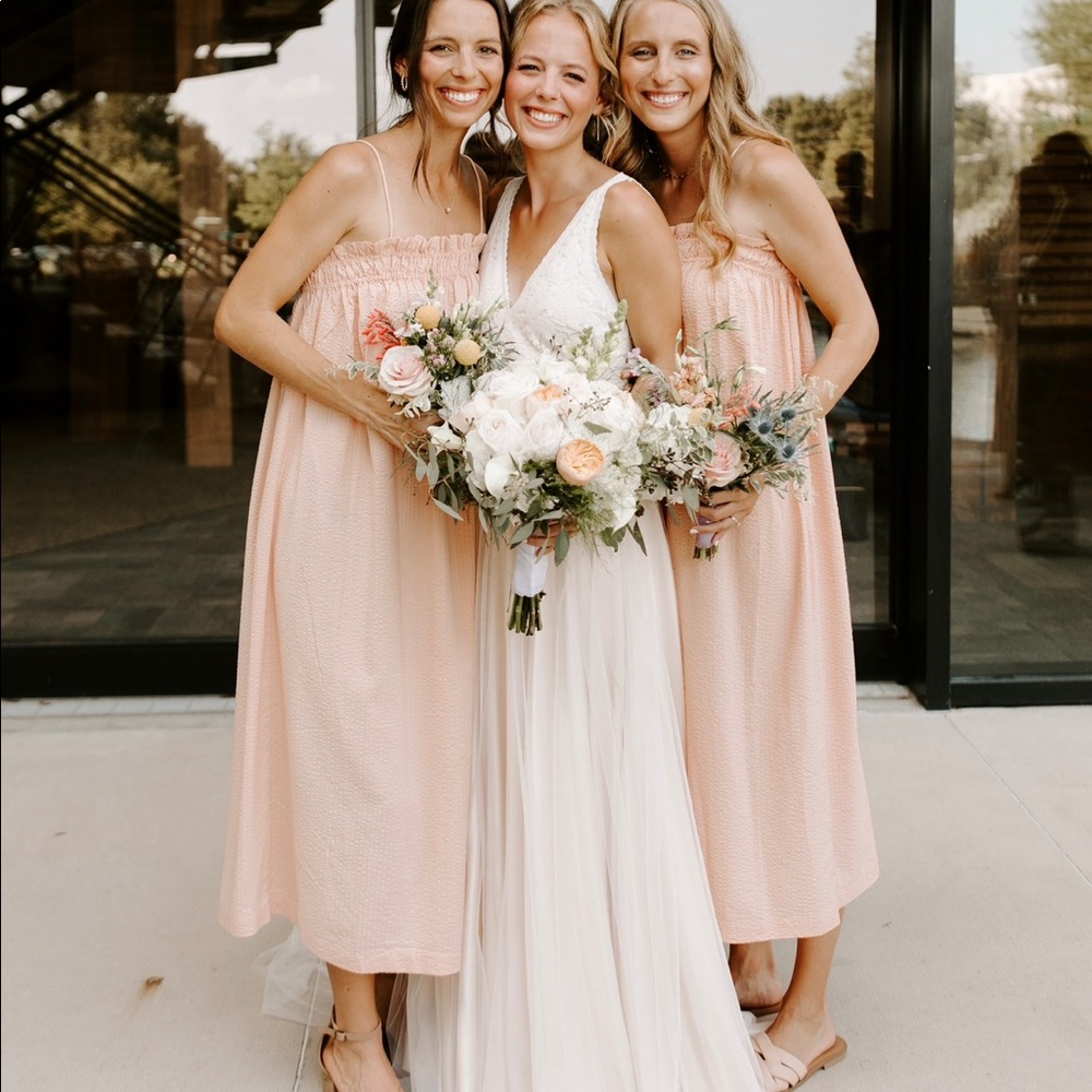 H&M peach midi dress.